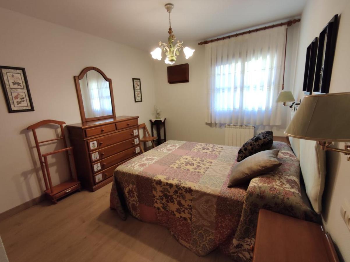 Apartamento Casa Siñantonio Benasque centro Exterior foto